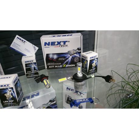 Vitrine en verre double porte avec verrou - Next-Tech® - 1800 x 800mm Vitrine en verre double porte avec verrou - Next-Tech® - 1800 x 800mm