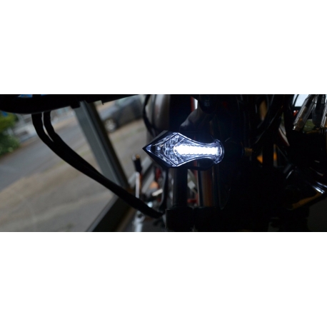 Clignotant Led multifonction FRONT multifonction feu de jour moto scooter quad Next-Tech® Clignotant Led multifonction FRONT multifonction feu de jour moto scooter quad Next-Tech®
