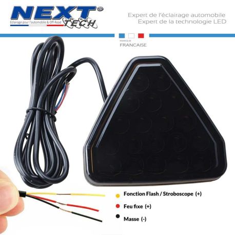 feu-arriere-stop-style-f1-avec-double-fonctions-stroboscope-et-fixe-rouge-vitre-fumee-noire feu-arriere-stop-style-f1-avec-double-fonctions-stroboscope-et-fixe-rouge-vitre-fumee-noire