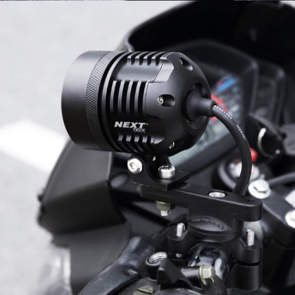 blog-next-tech-anti-brouillard-moto-longue-portee-led-2
				                    