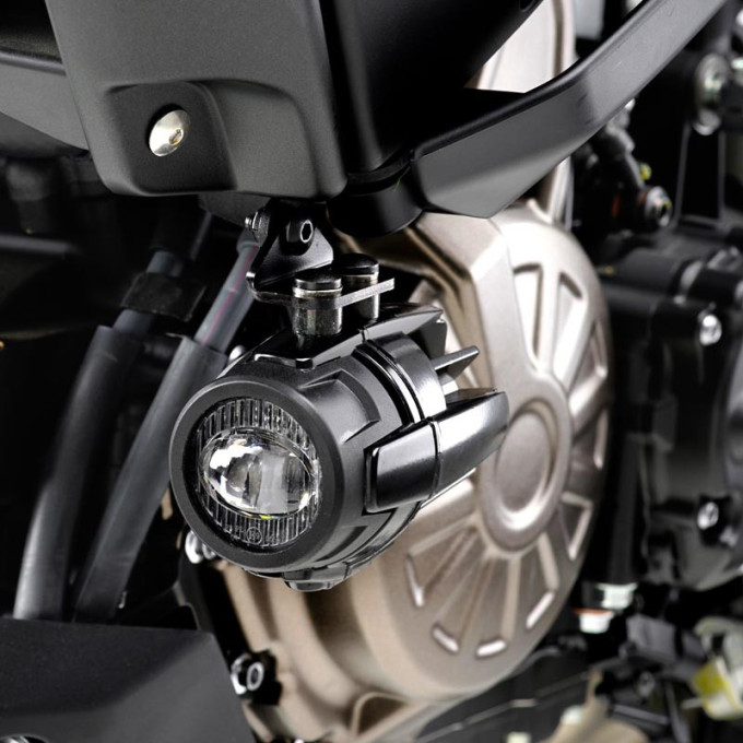 blog-next-tech-anti-brouillard-moto-longue-portee-led-5
		                    