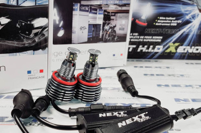 ampoules LED H7 avec boitier anti-erreur canbus devant les boites Next-Tech France