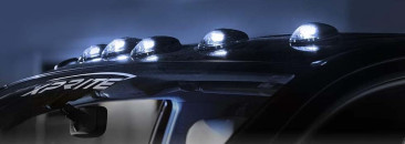 lumieres-de-toit-LED-blanc-next-tech-allumee-sur-pick-up-camion-4x4
                      